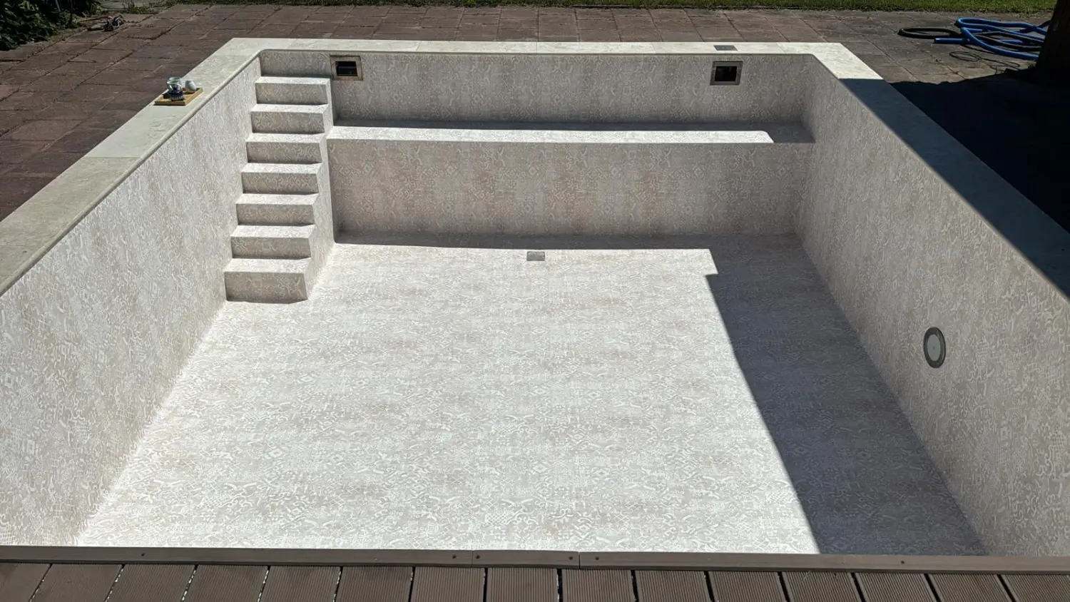 Schwimmbadbau von Folienverlegung Hirschmann